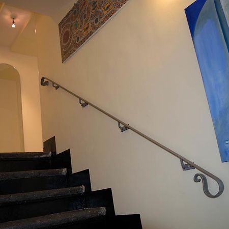 Il Guiscardo B&B Salernes Extérieur photo