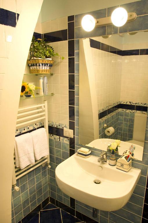 Il Guiscardo B&B Salernes Chambre photo