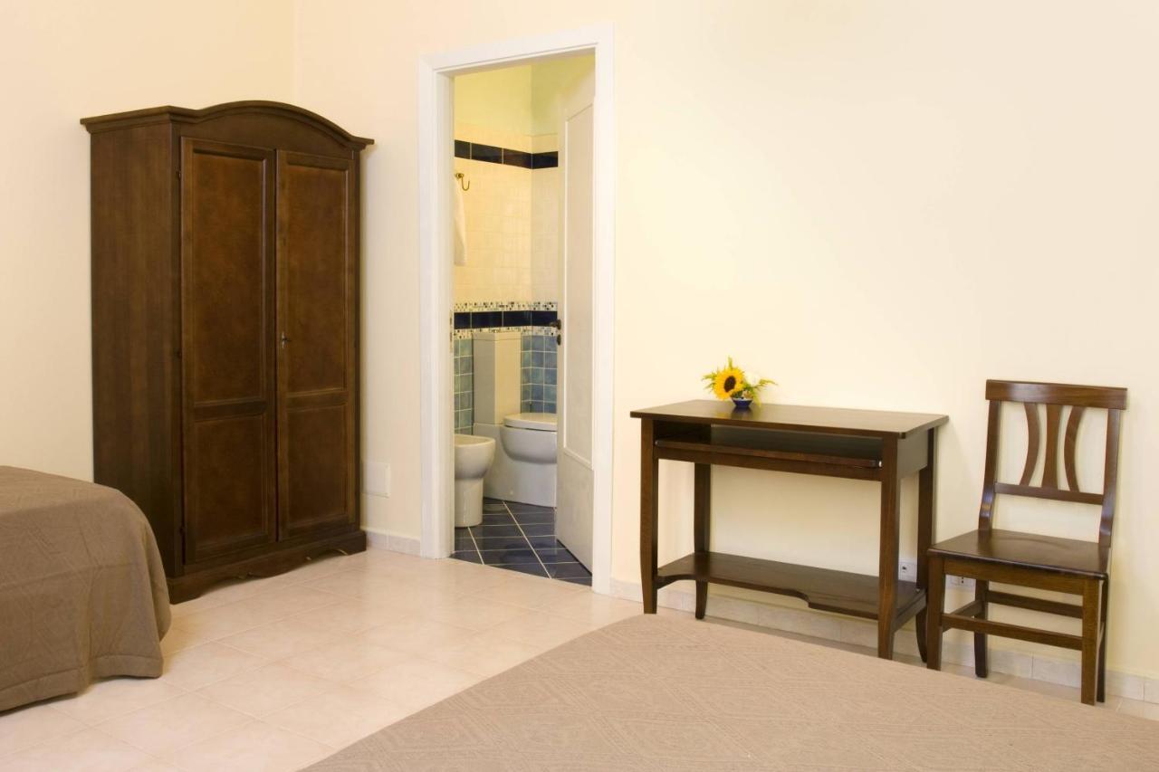 Il Guiscardo B&B Salernes Chambre photo